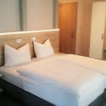 Han/Misafirhane Schumanns Garten 3*