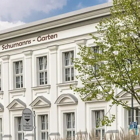 Han/Misafirhane Schumanns Garten Weißenfels