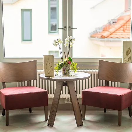 여관 Schumanns Garten 3*