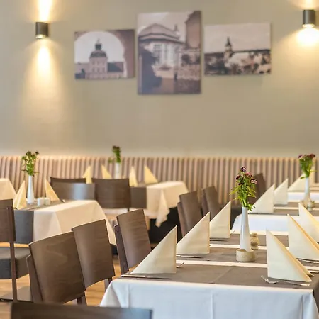 Schumanns Garten 여관 Weißenfels